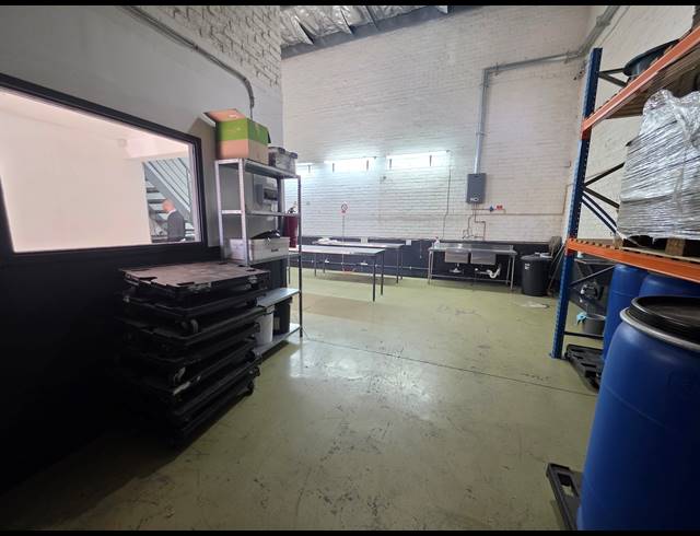 99M² WAREHOUSE FOR SALE IN CITY DEEP